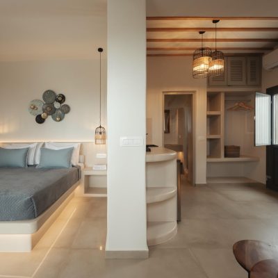 Estate Suite with Hot Tub