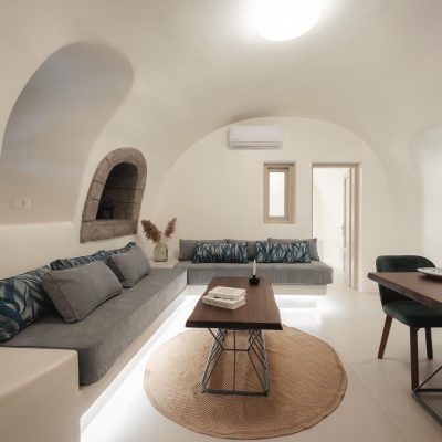 Executive Oak Suite with Outdoor Hot Tub