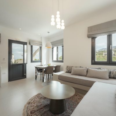 Executive Oak Suite with Outdoor Hot Tub