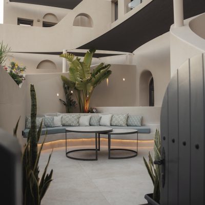Executive Oak Suite with Outdoor Hot Tub