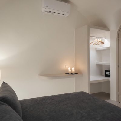 Executive Oak Suite with Outdoor Hot Tub