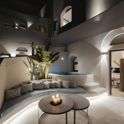 Executive Oak Suite with Outdoor Hot Tub