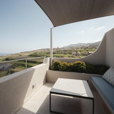 Galaria Serenity Villa with outdoor Hot Tub