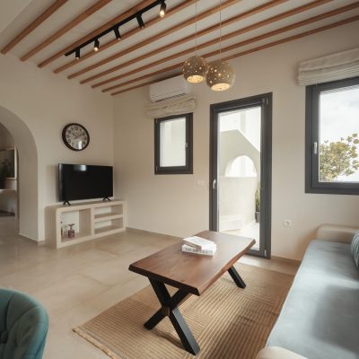 Galaria Serenity Villa with outdoor Hot Tub